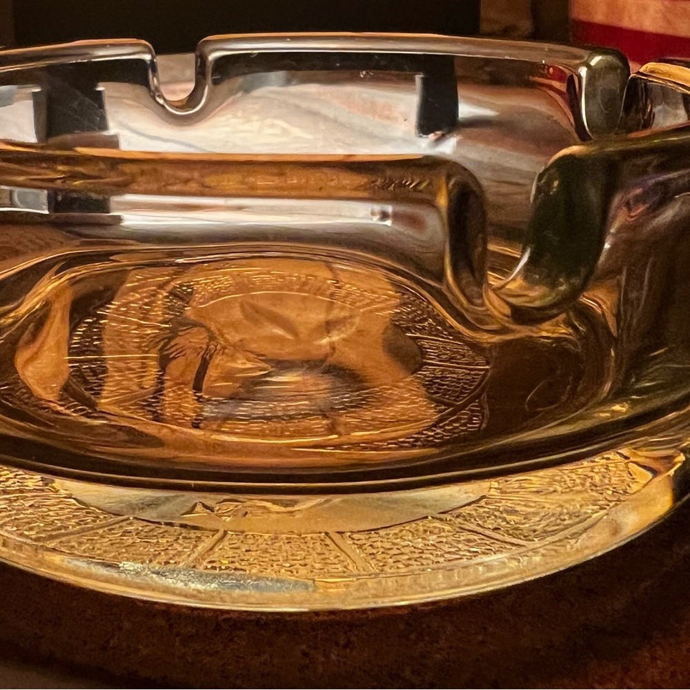 Vintage PLAYBOY CLUB Clear Glass Ashtray with Engraved PLAYBOY BUNNY - Picture 5 of 12